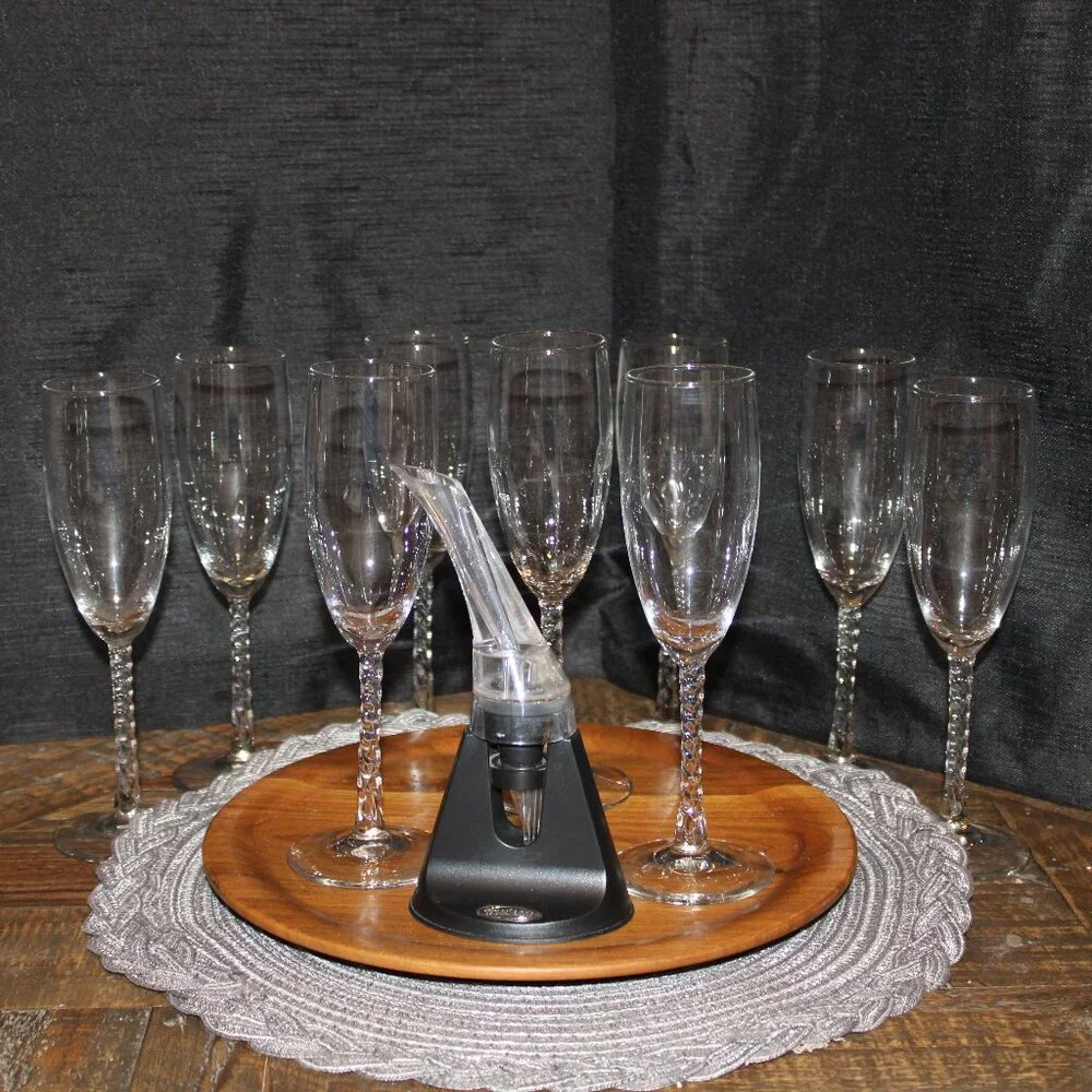 Wine Glasses and Aerator